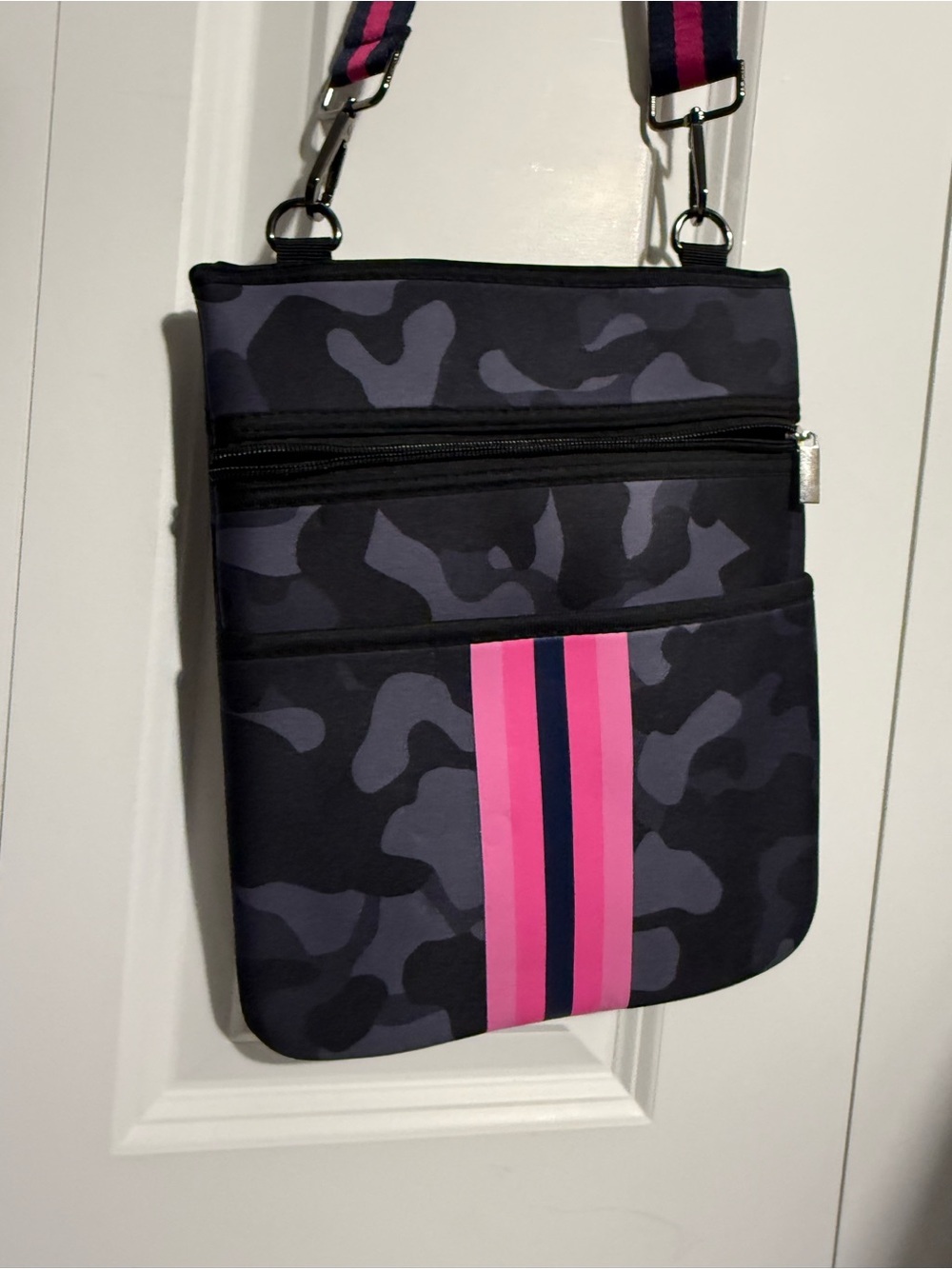 Crossbody Men's Bag in Dark Gray Camo with Pink Stripe